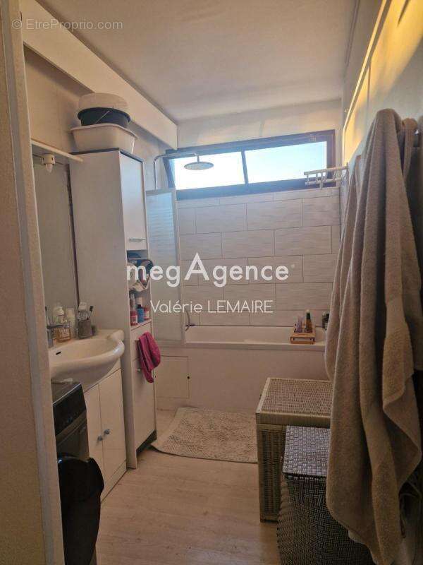 Appartement à BRIE-COMTE-ROBERT