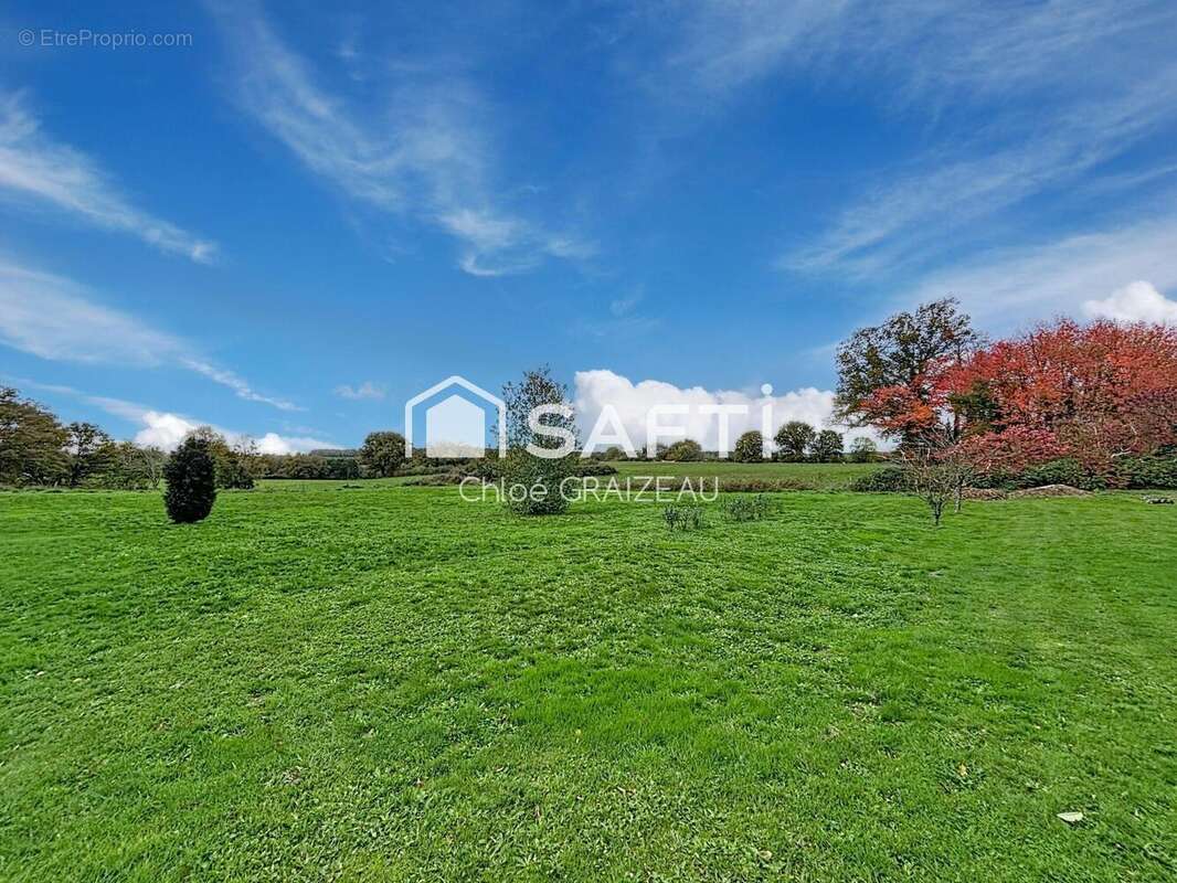 Photo 2 - Maison à MONCOUTANT