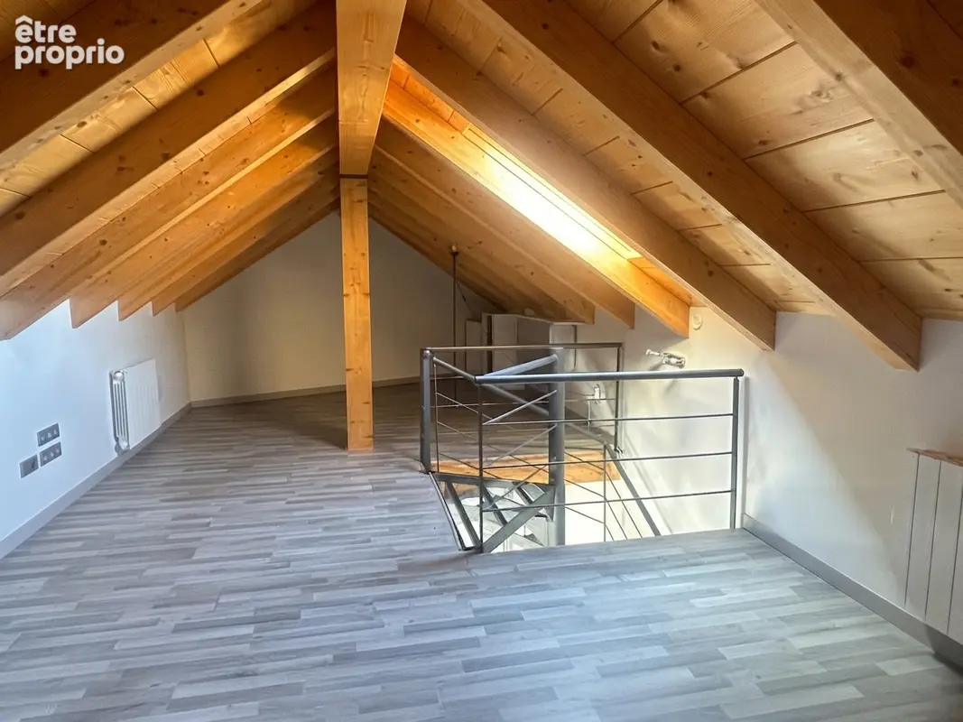 Bel appartement F2 - 44 m² proche toutes commodités  à Porcheville - photo 6