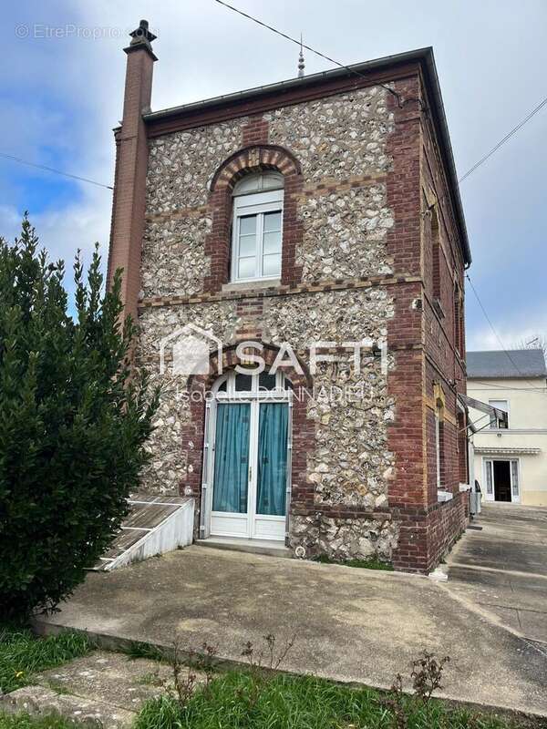 Photo 2 - Maison à CAUDEBEC-LES-ELBEUF