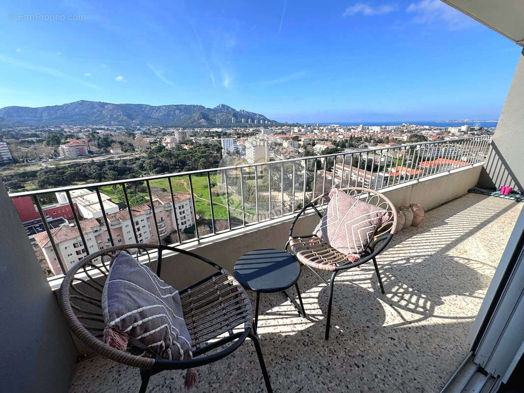 Appartement à MARSEILLE-9E