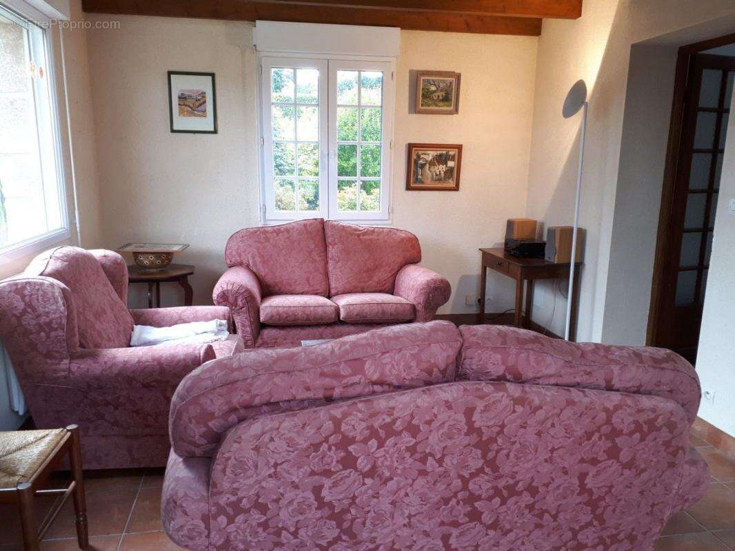 Maison à PLOUGASNOU