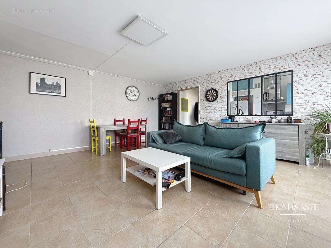 Appartement à LA RICHE