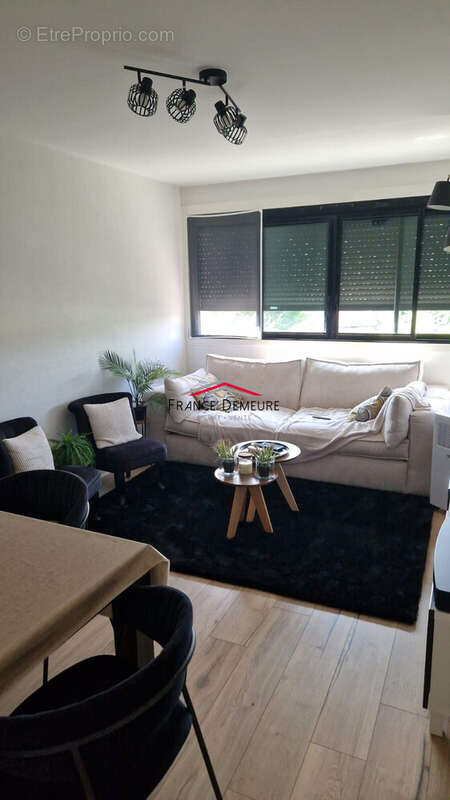 Appartement 59 m² à Franconville  - photo 2