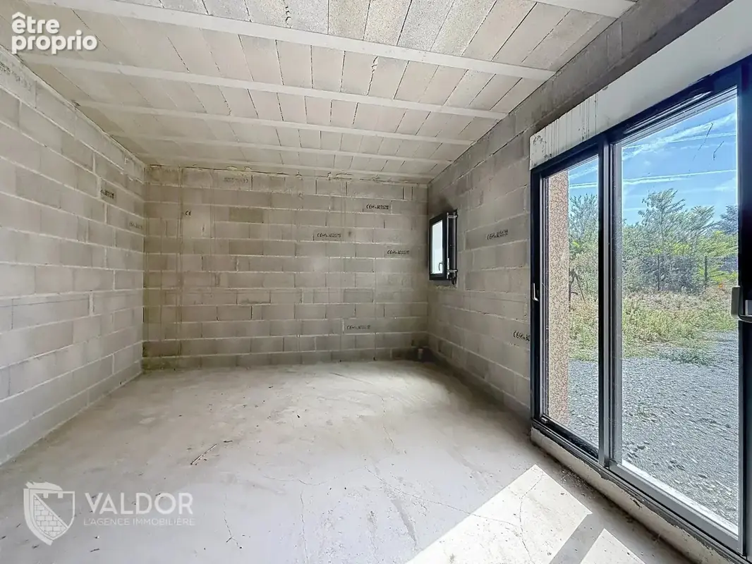 Maison 6 pièces 110 m² à vendre à Taponas (69220) - photo 4