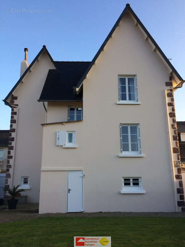 Maison à PLOUEZEC