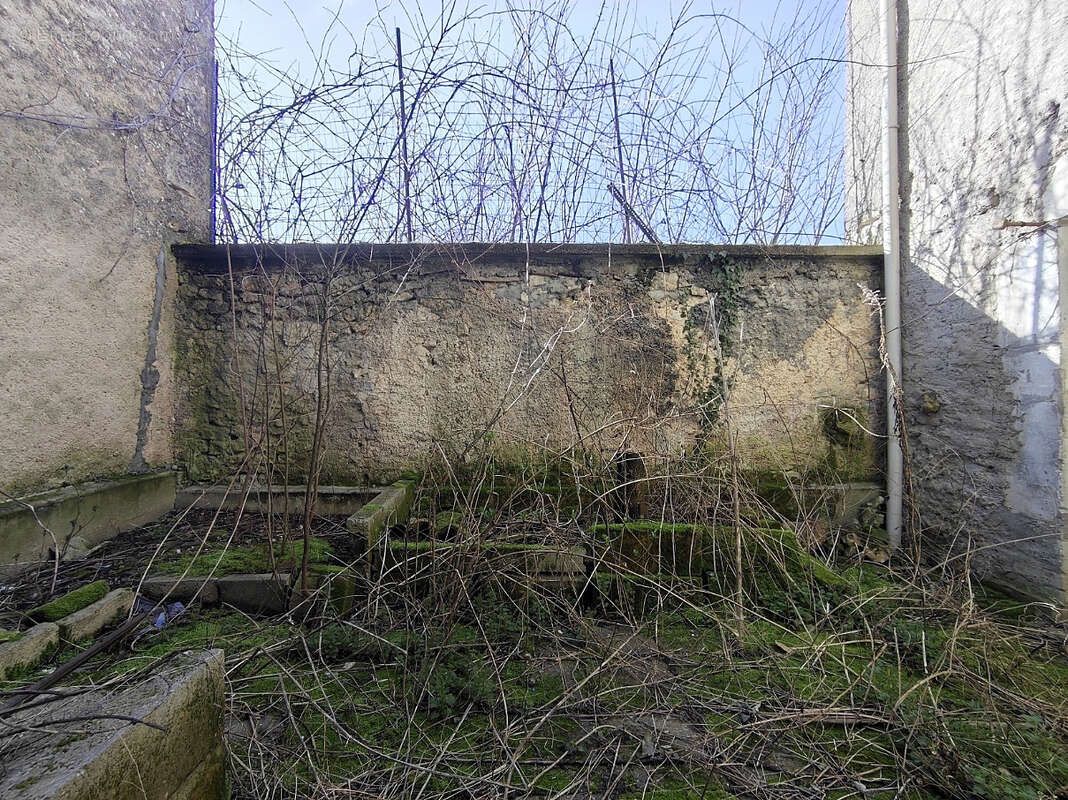 Maison à VANNES-LE-CHATEL