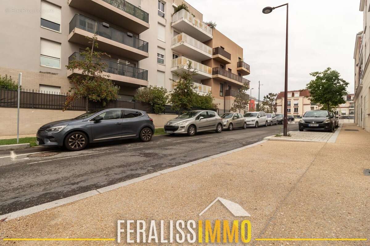 Appartement à ERAGNY