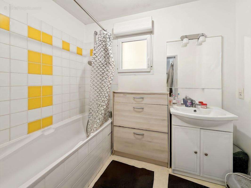 Appartement à CHAMPCEVINEL