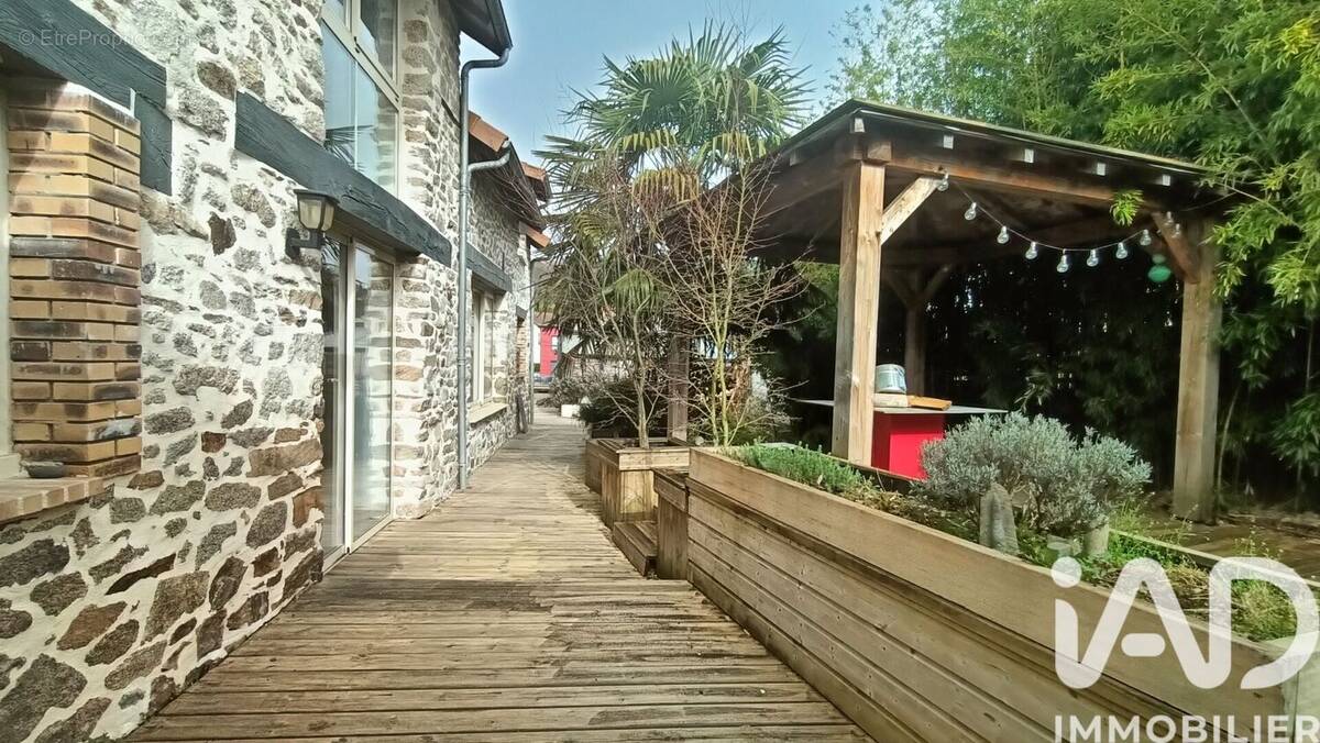 Photo 1 - Maison à AMBAZAC