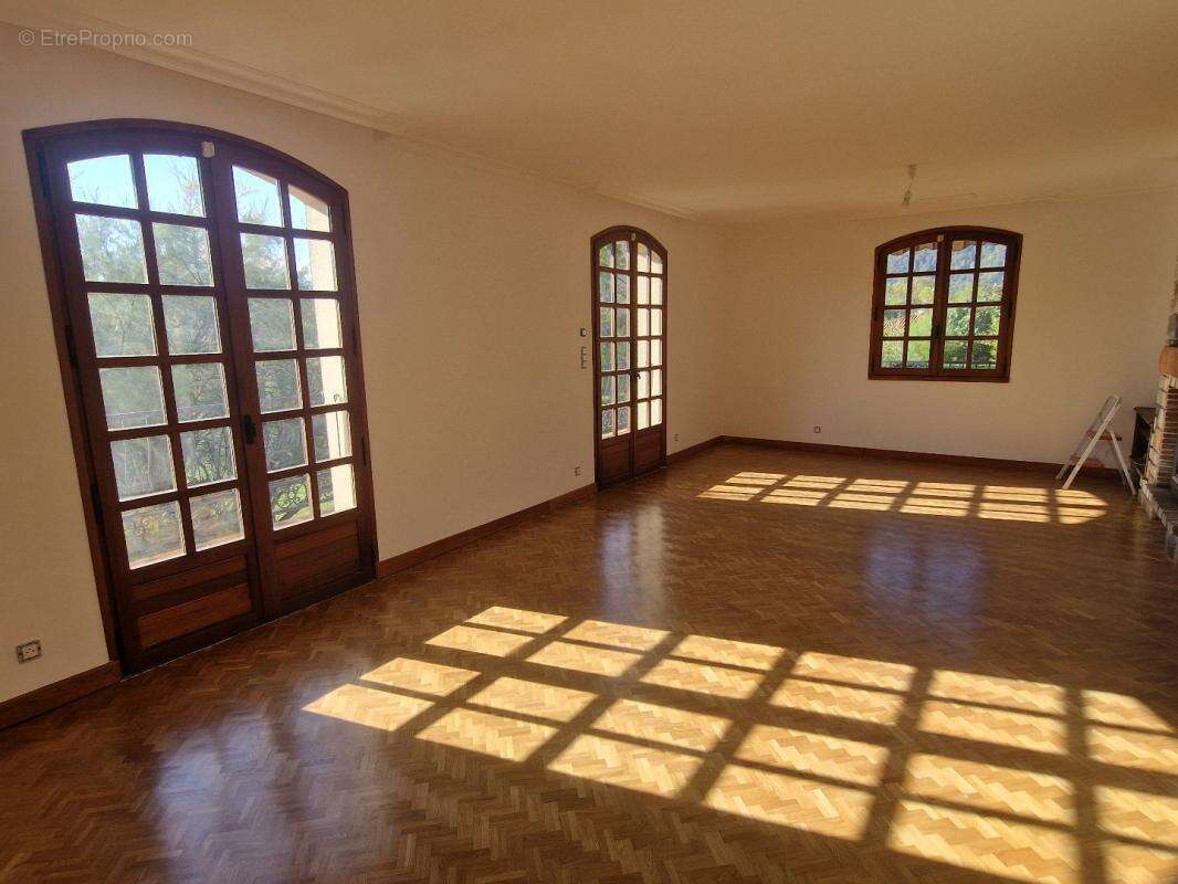 Maison à MONTGAILLARD