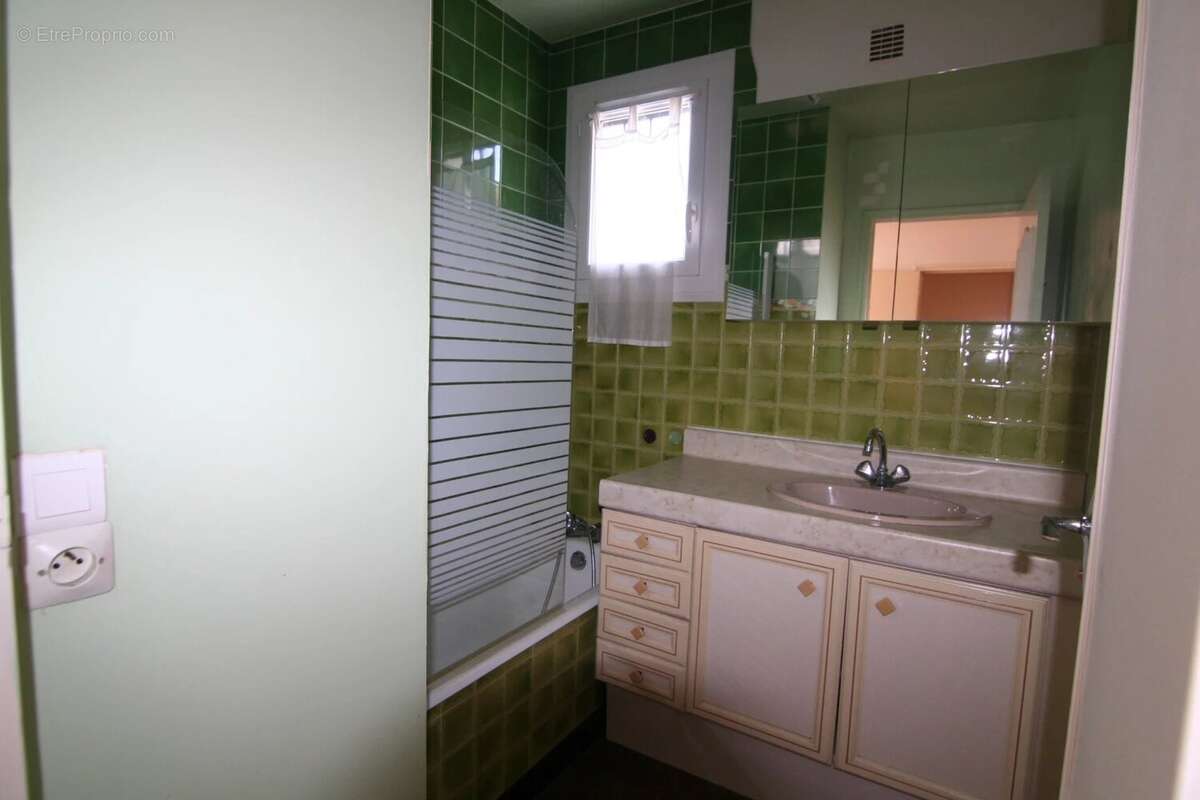 Maison à SAINT-CHERON