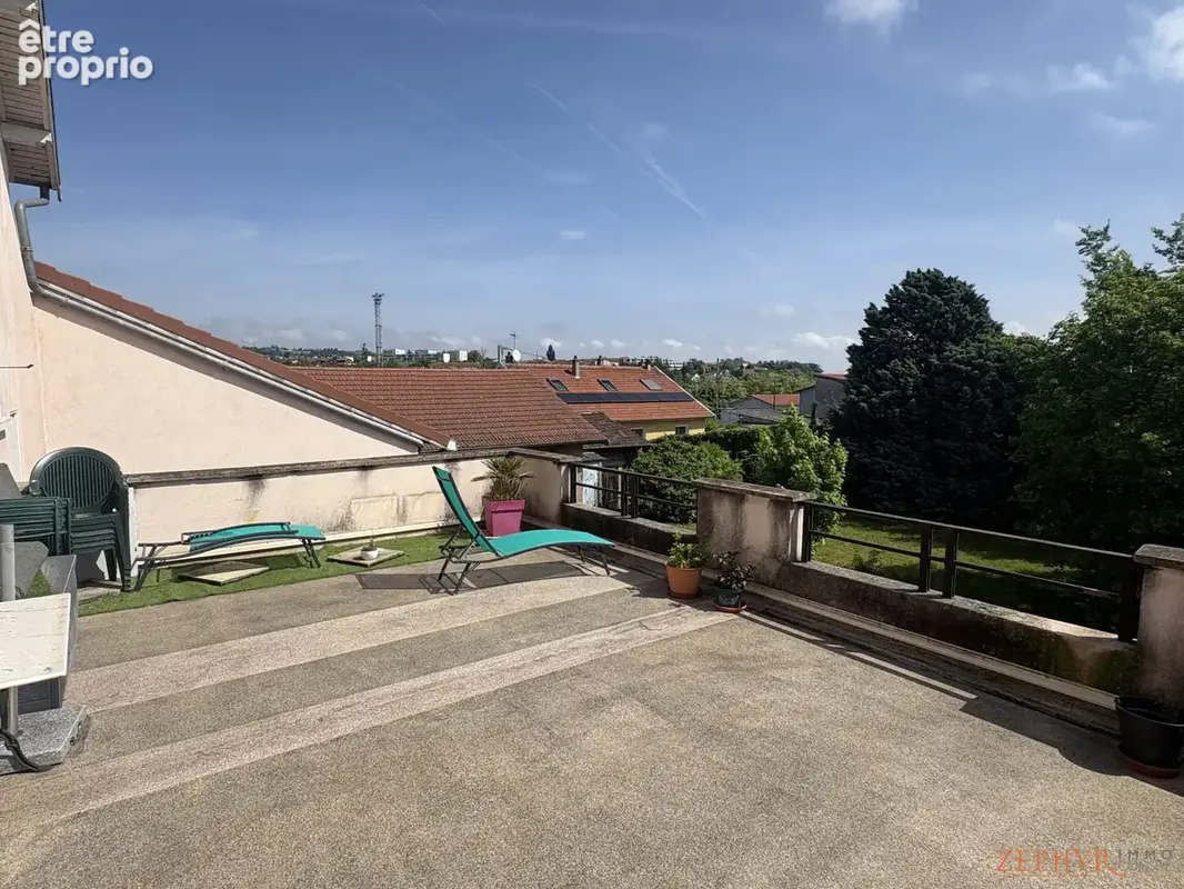 Appartement 4 pièces 92 m² à vendre à Grigny (69520) - photo 9