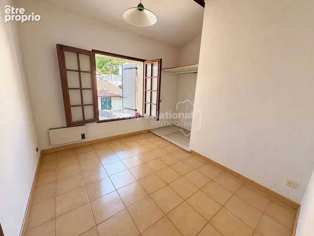 À VENDRE Châteaurenard  maison jardin, 3 chambres, à rénover - photo 8