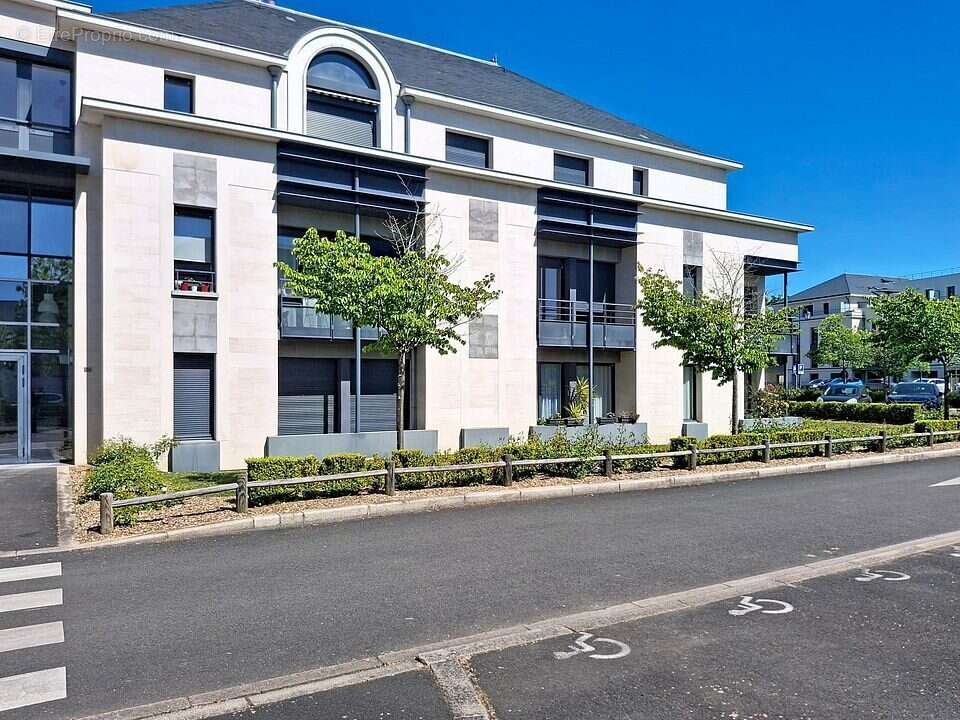 Appartement à SAINT-CYR-SUR-LOIRE