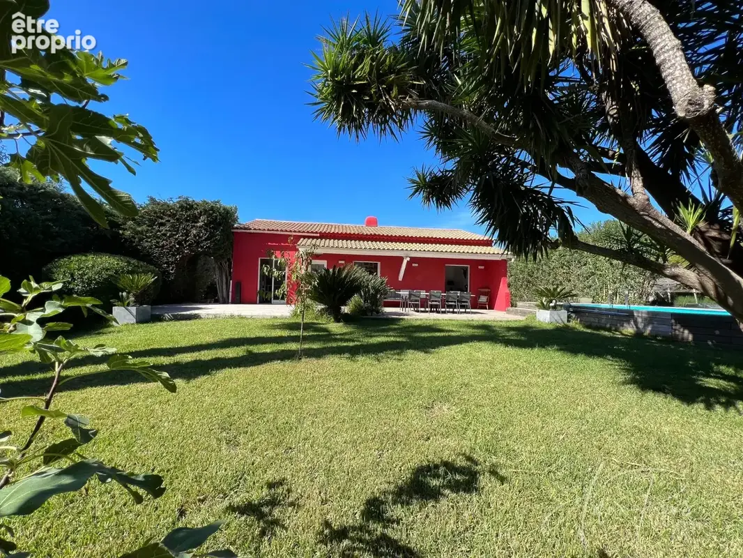 Dpt Var (83), à vendre HYERES Villa sans vis à vis- 1000m² de terrain - 3 chambres  - piscine - jardin - GARAGE - photo 78