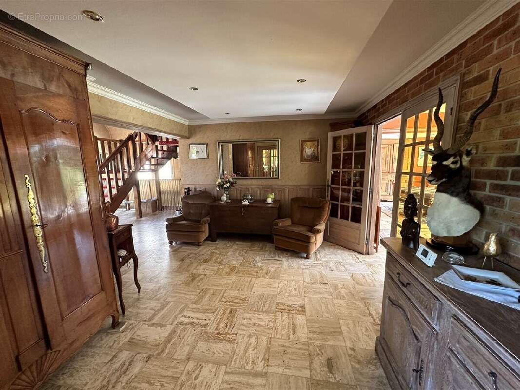 Maison à CHATEAUNEUF-EN-THYMERAIS