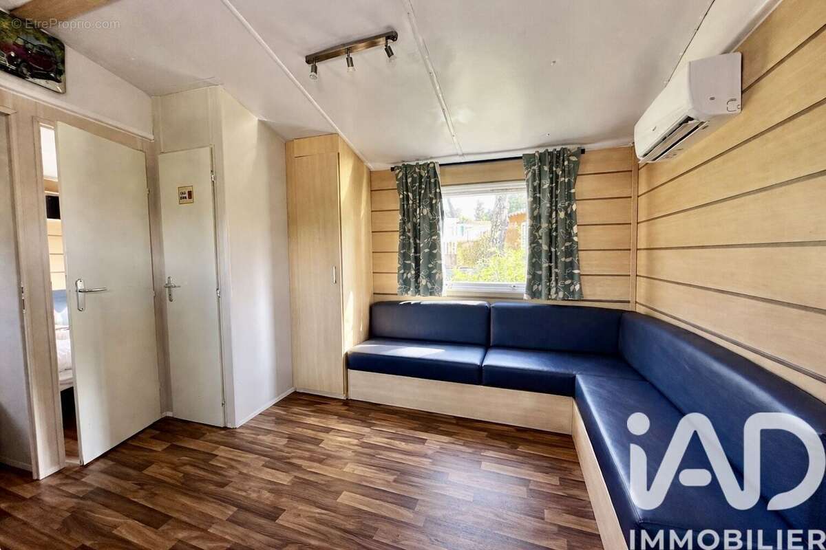 Photo 3 - Terrain à FREJUS