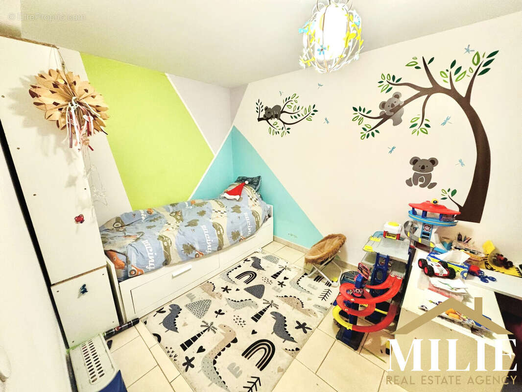 Appartement à MARSEILLE-10E
