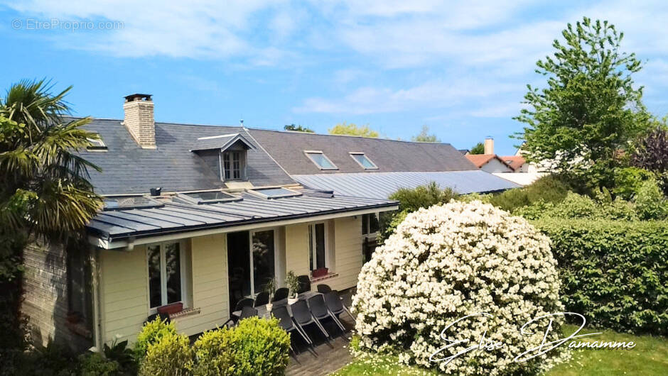 Maison à SAINT-JOUIN-BRUNEVAL