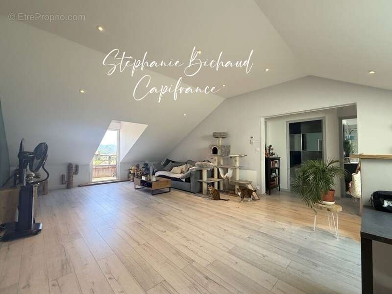 Gap – Saint-Roch  Appartement T3 de 93,4 m² en carrez avec balcon, cave et 2 stationnements - photo 4