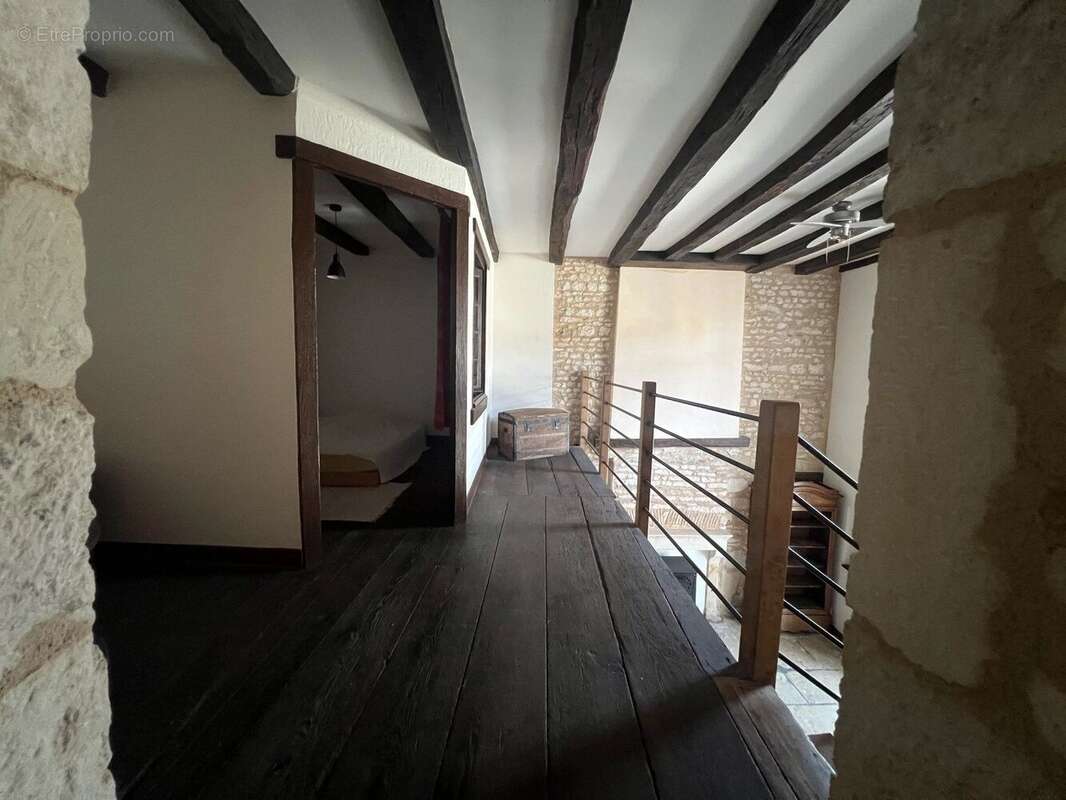Maison à VALDIVIENNE