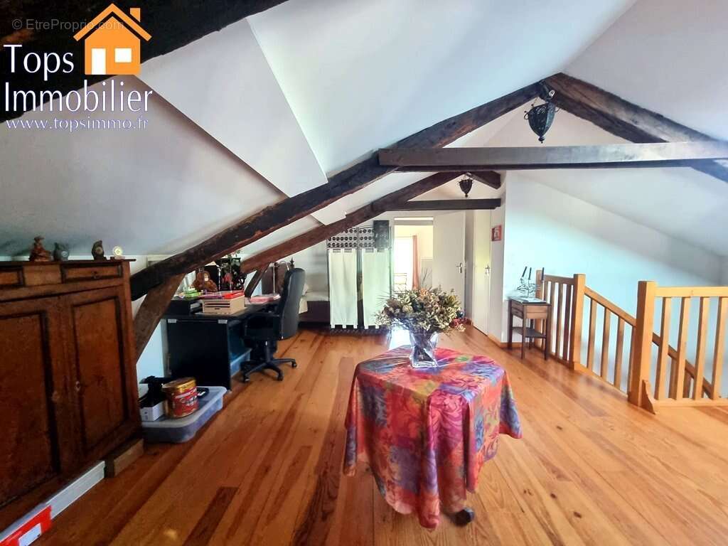 Maison à VILLEFRANCHE-DE-ROUERGUE