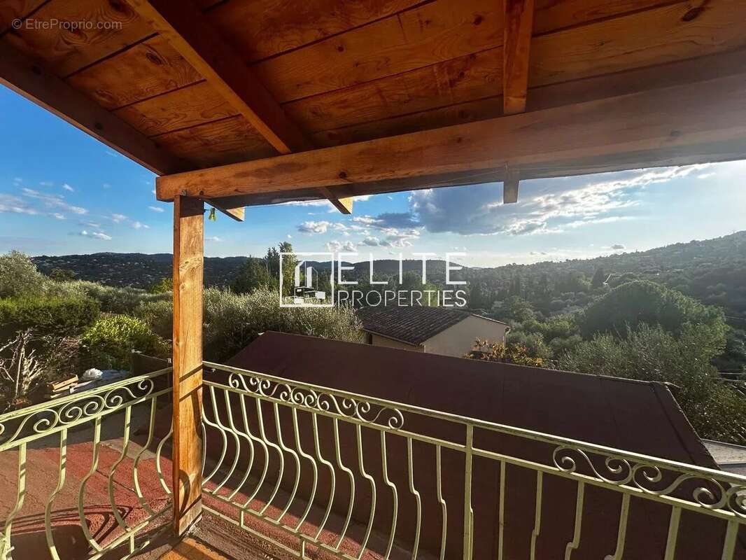 Maison à PEYMEINADE