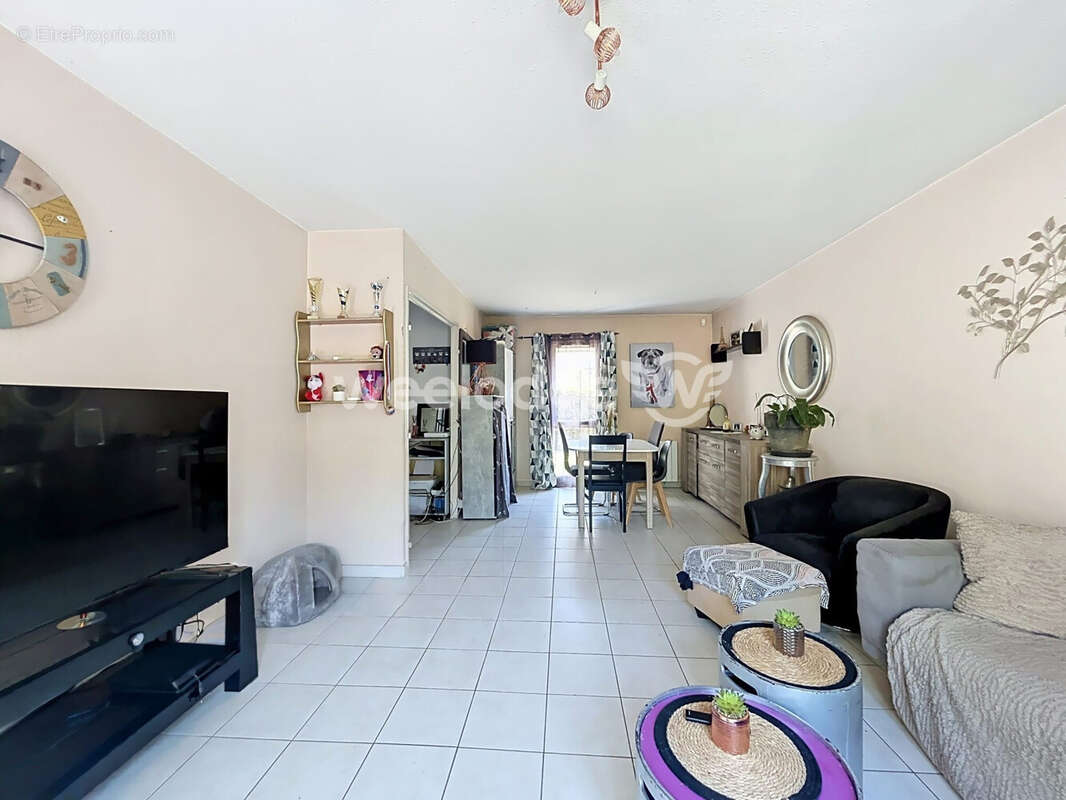 Maison 82 m² à Eragny  - photo 8