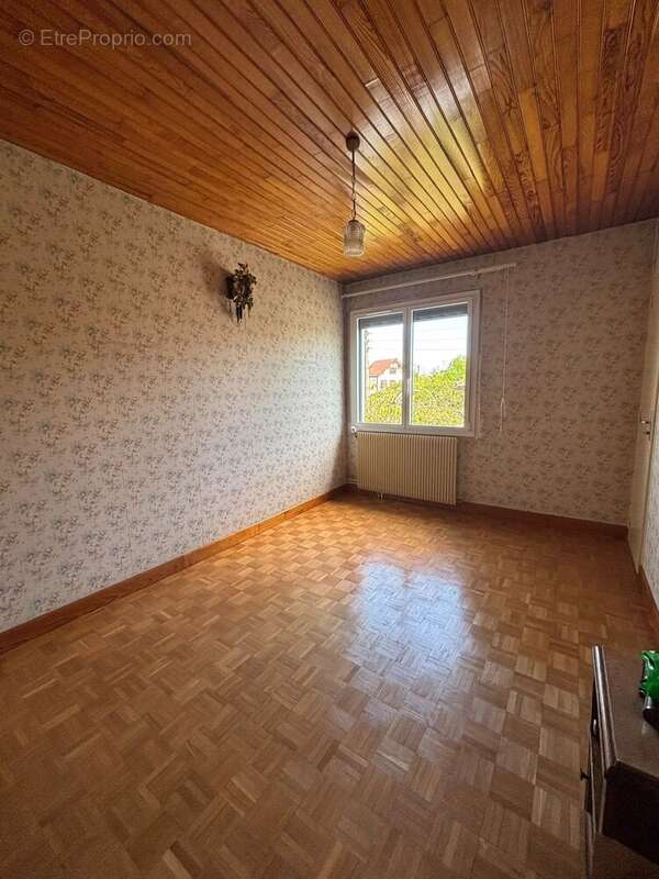 BEAUNE – Maison familiale de 165 m² à 10 min à pied du centre historique - photo 10