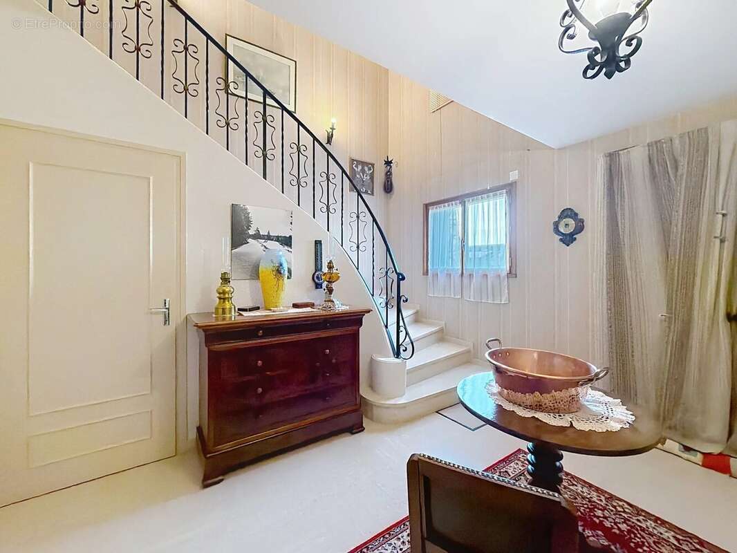 Maison à AIX-LES-BAINS