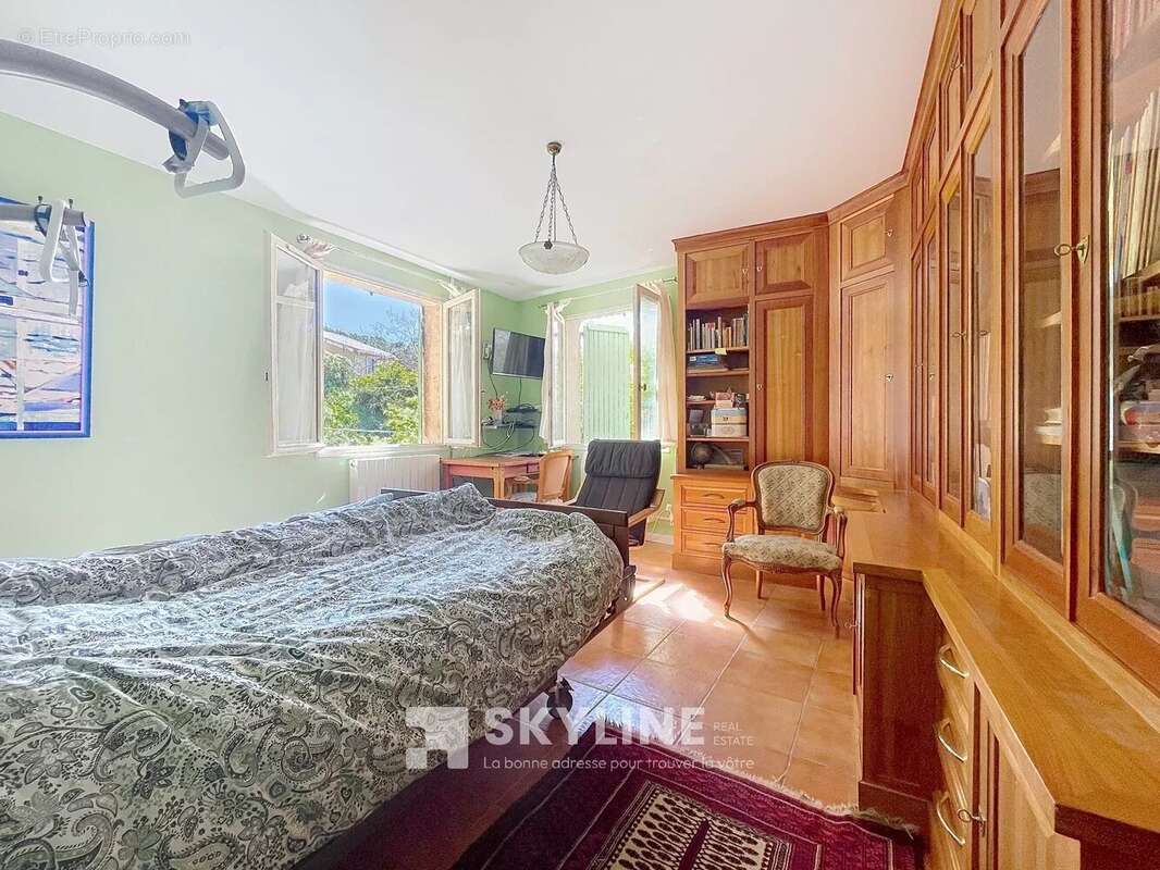 Maison à MARSEILLE-15E