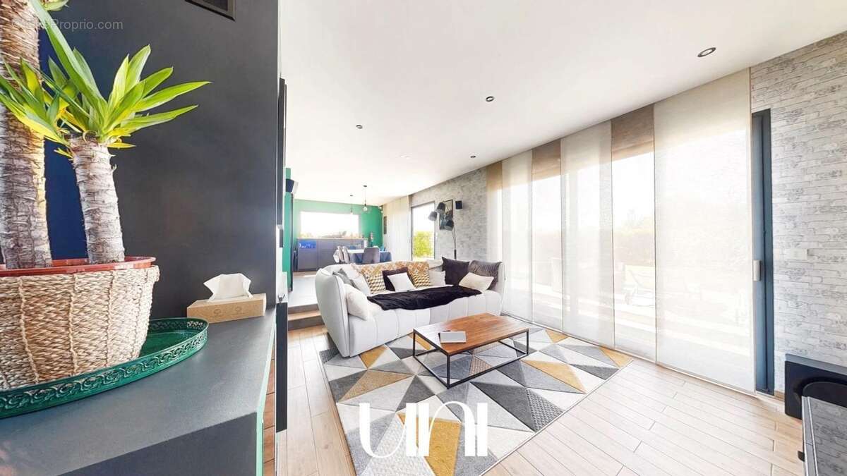 Maison à LE FRESNE-CAMILLY