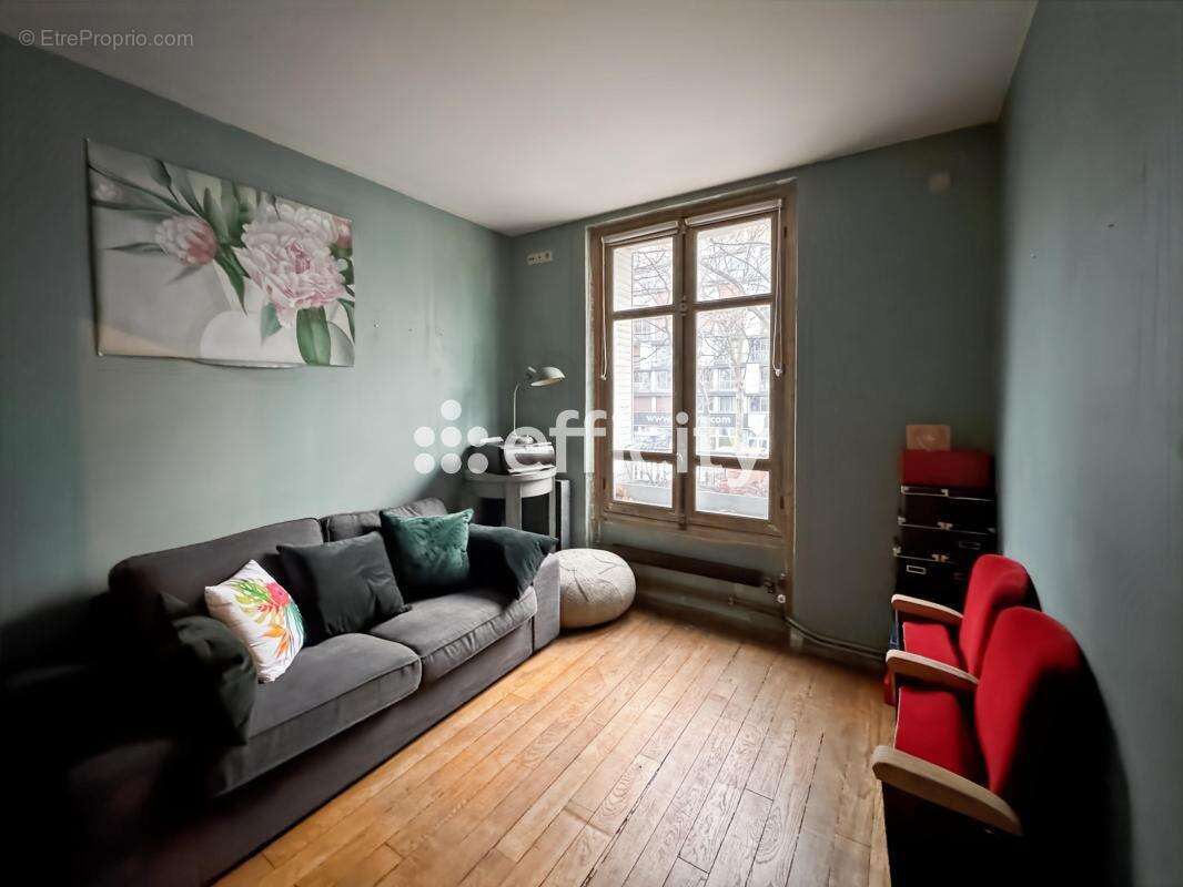 Commerce à PARIS-20E