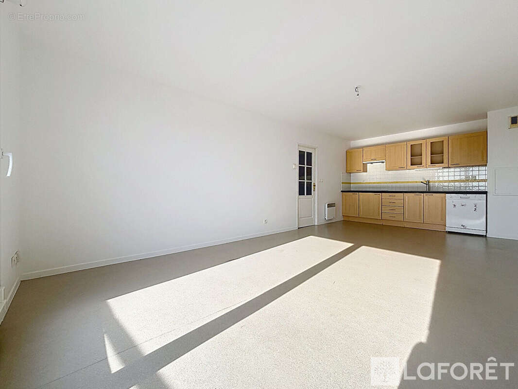 Appartement à LA CHAPELLE-D'ARMENTIERES