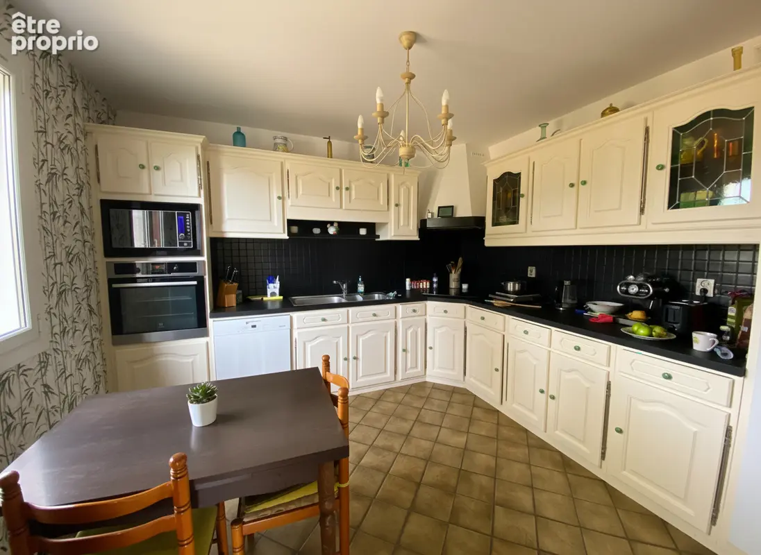 Maison  à vendre à Meaux - 5 pièces, 120 m² sur terrain de 700 m² - photo 2