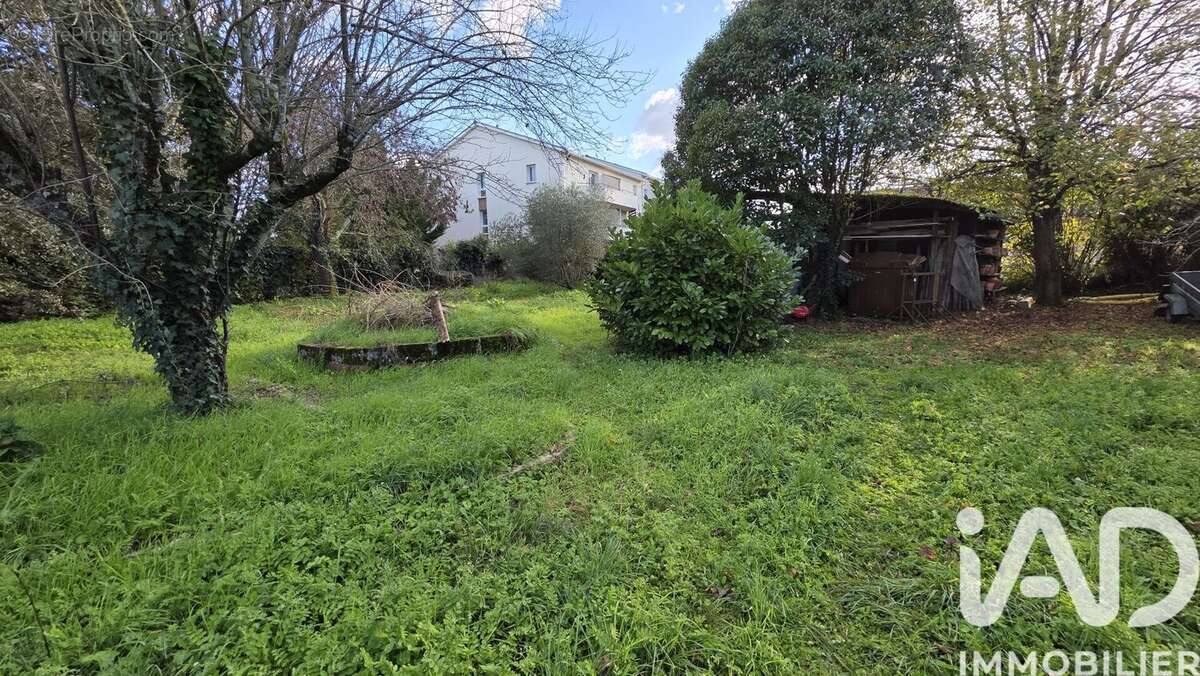 Photo 6 - Terrain à BLAYE