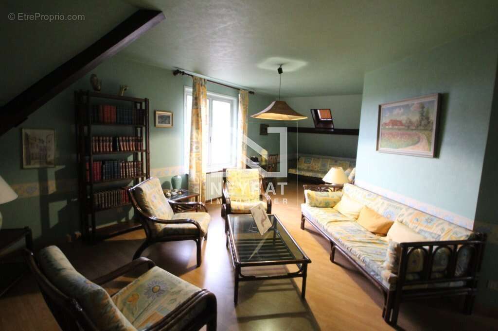 Maison à LA CHAPELLE-NAUDE