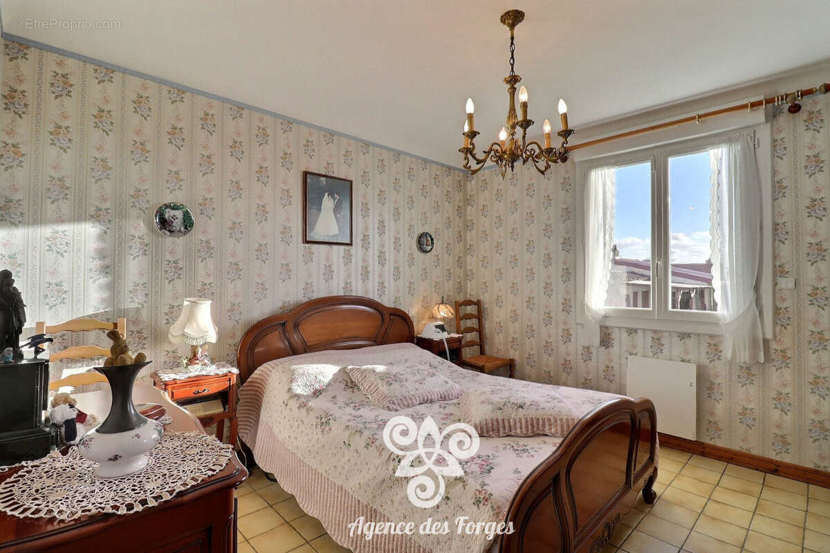 Maison à LE LANDREAU