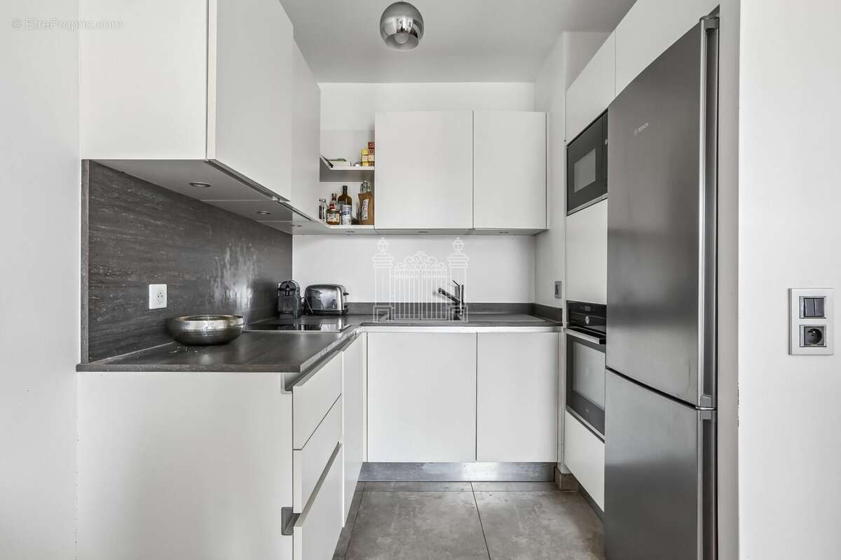 Appartement 42 m² à Paris-15e  - photo 5