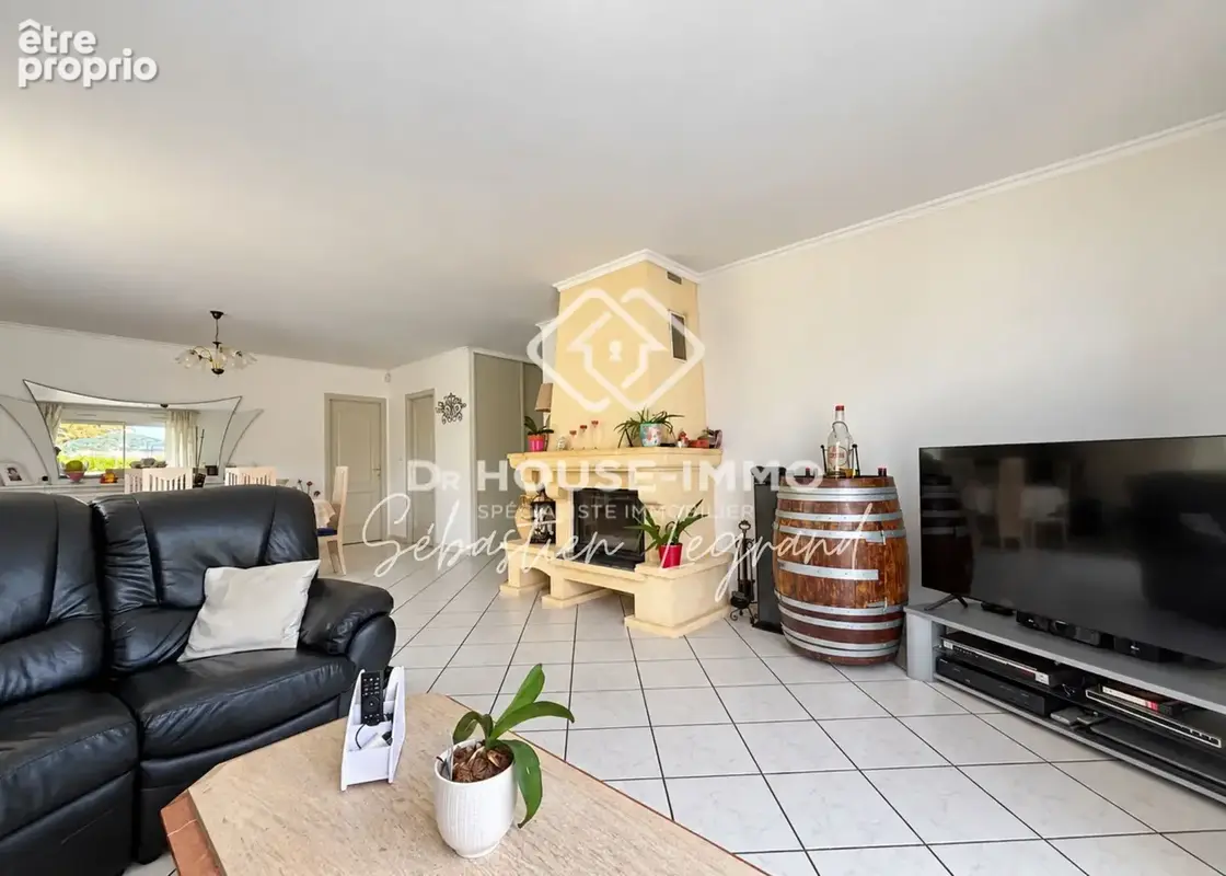 Maison 7 pièces 137 m² à vendre à Parempuyre (33290) - photo 5