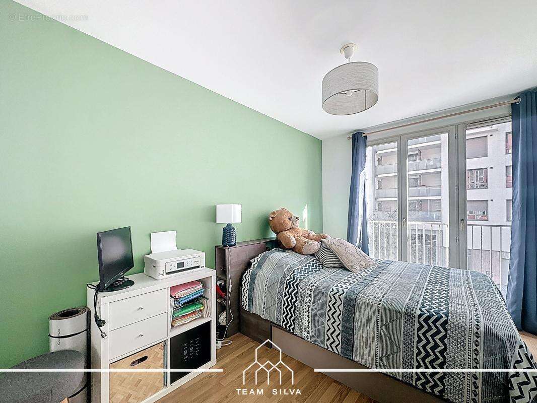 Appartement à LYON-8E