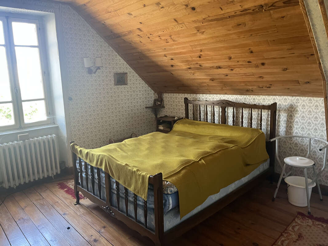 Maison à MARCENAT