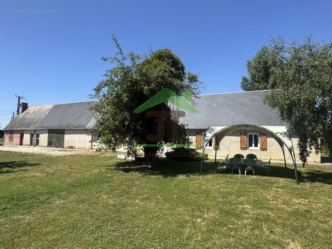 Maison à ARROU