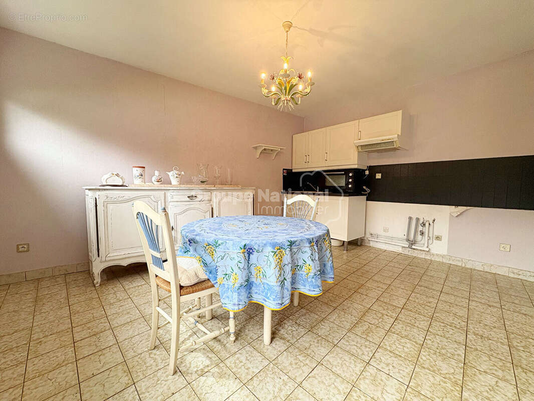 Appartement à SALON-DE-PROVENCE