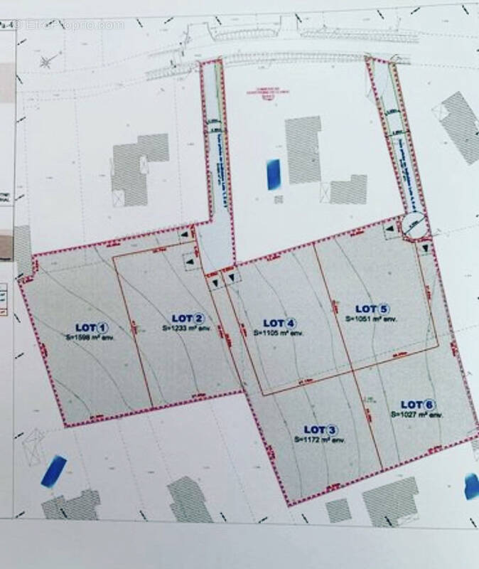 Terrain à SAINT-PIERRE-DE-CLAIRAC
