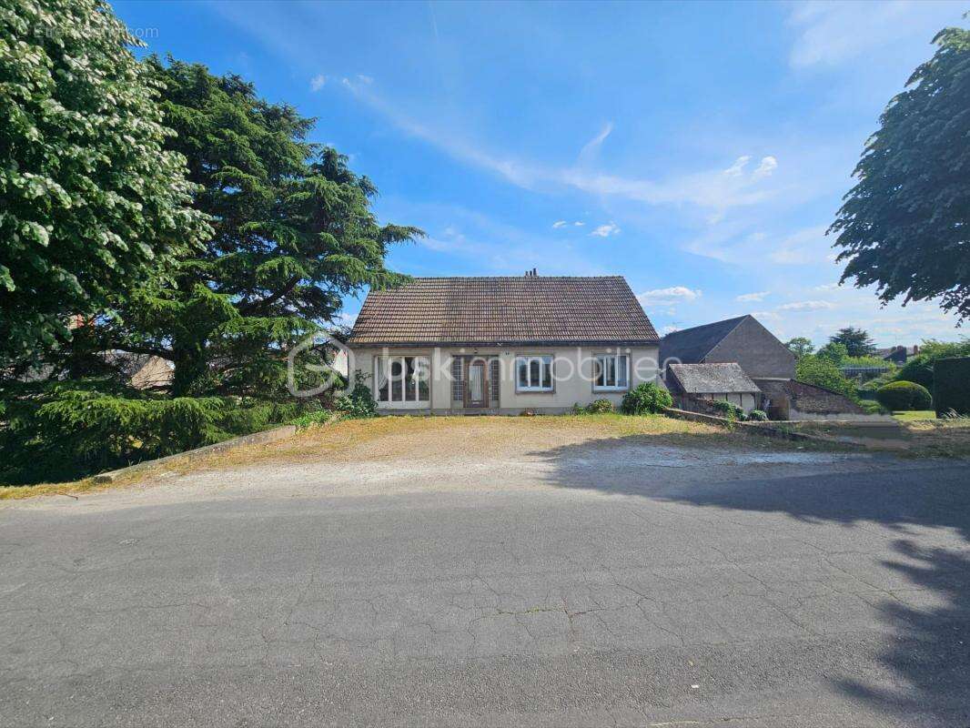 Opportunite unique: maison d'exception avec vue imprenable sur la loire - photo 10