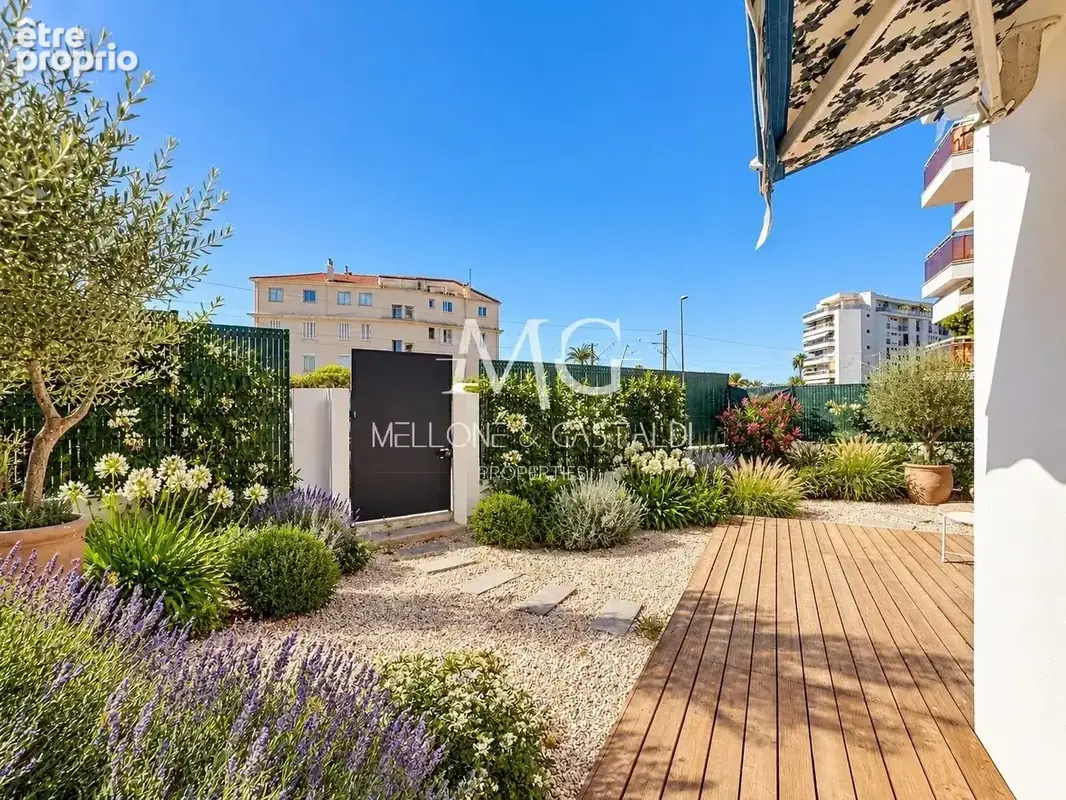 Cannes pointe croisette – comme une villa à 50 m de la croisette – jardin - photo 21