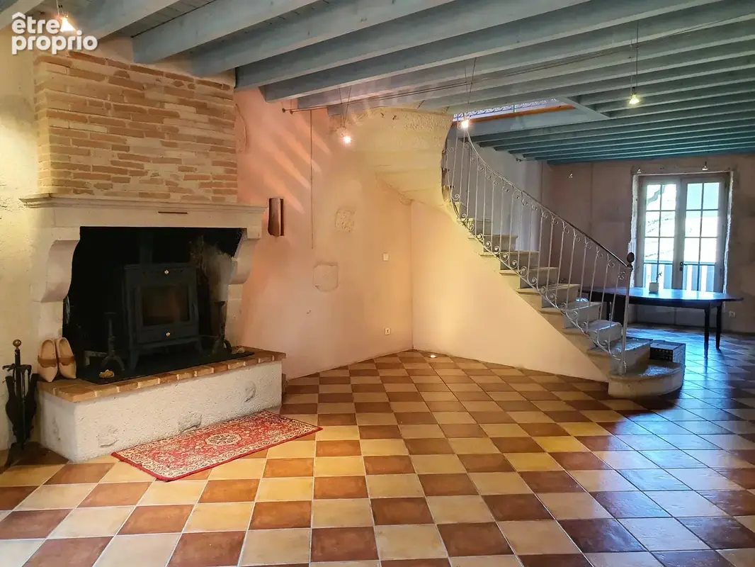 Belle propriété historique et rare - photo 2