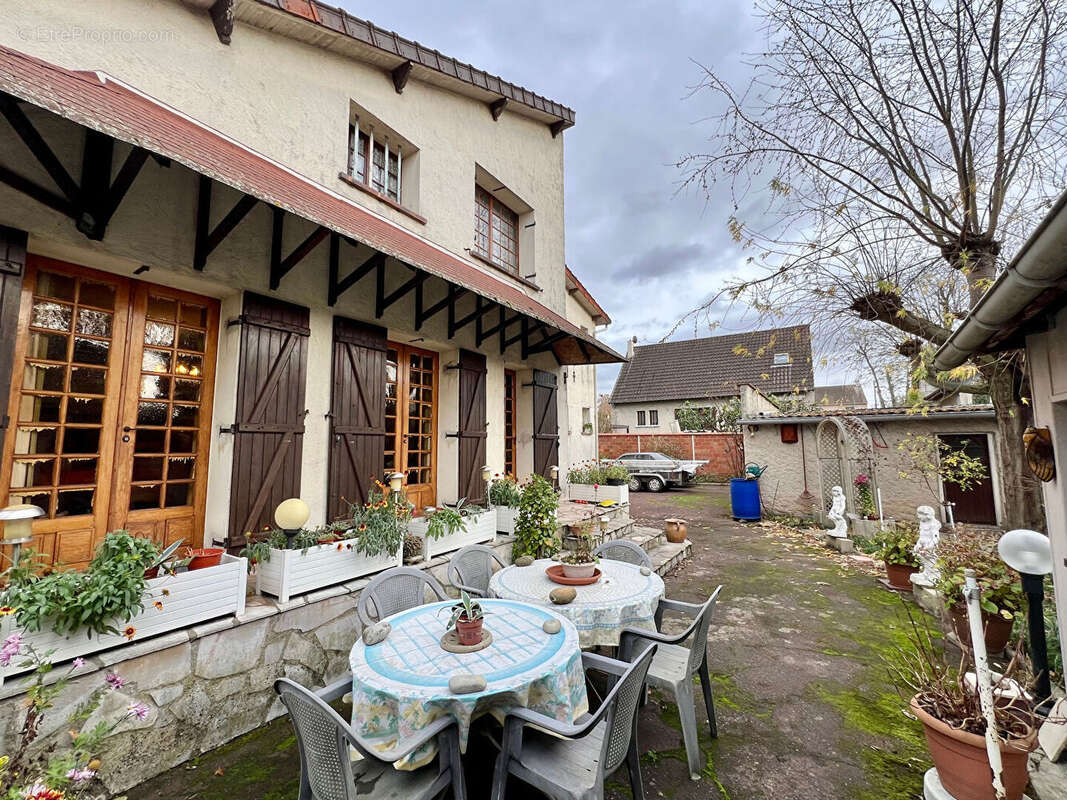 Maison à CONFLANS-SAINTE-HONORINE